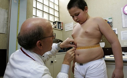Как мы ломаем жизнь нашим детям и делаем их больными: лишней вес и ожирение