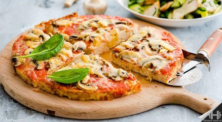 Вкуснейшие диетические рецепты: пп пицца - на выходных гуляем без угрызений совести! Бонус: таблицы калорийности обычной