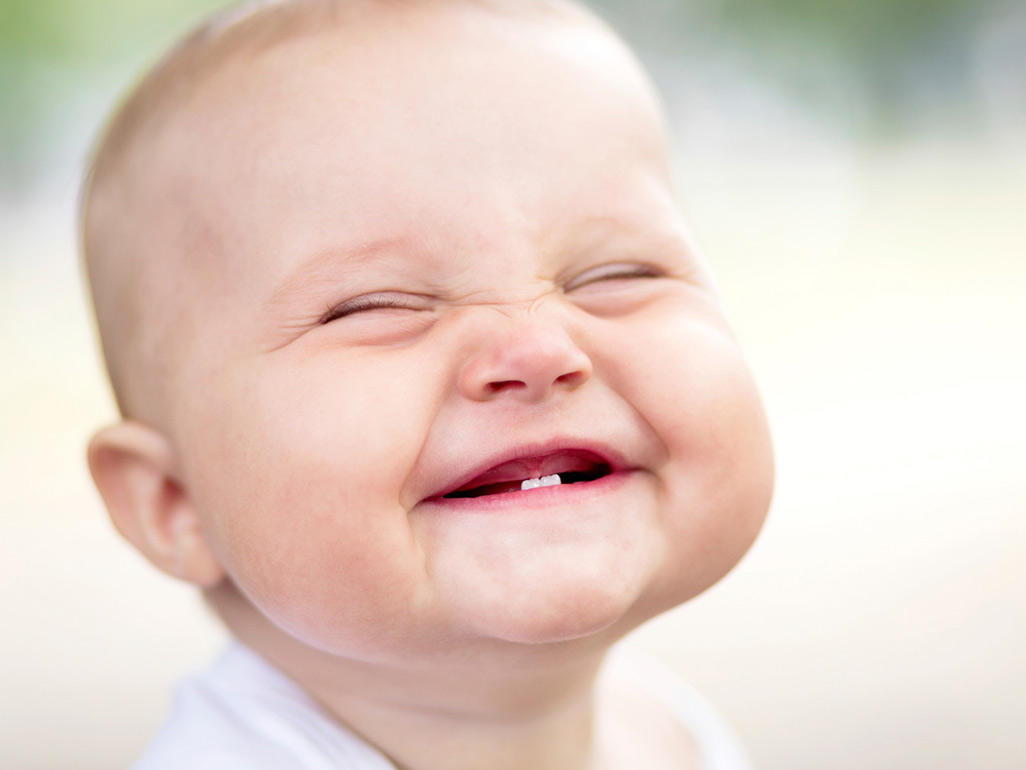 У ребенка режутся зубы: понос и его основные причины