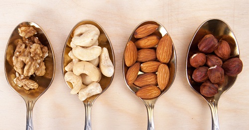 Наглядные порции и их калорийность с фото: сколько орехов можно съедать в день при похудении?