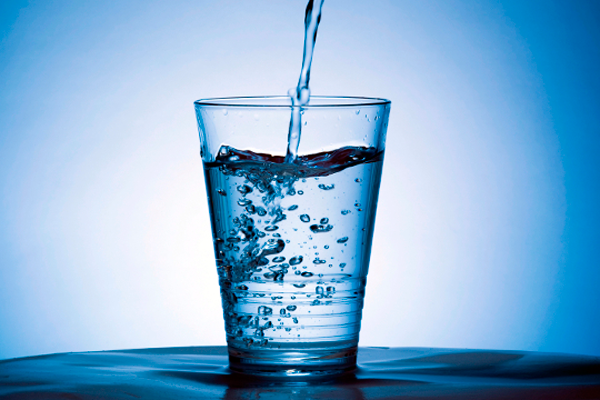 Повышенное питье воды при запоре